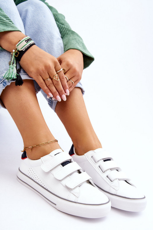 Baskets à attaches adhésives Big Star LL274A207 couleur blanc Baskets à attaches adhésives Big Star LL274A207 couleur blanc