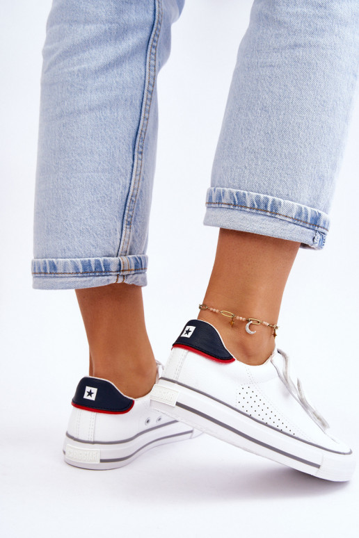 Baskets à attaches adhésives Big Star LL274A207 couleur blanc Baskets à attaches adhésives Big Star LL274A207 couleur blanc