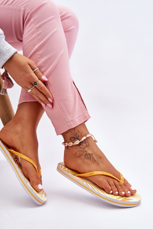 Chaussons à la mode Big Star LL274819 jaune