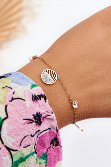 Le bracelet est en or