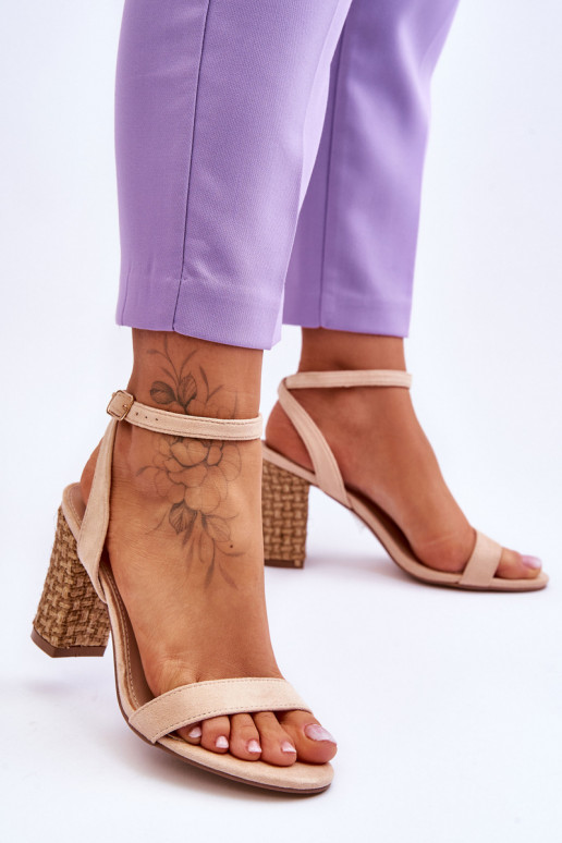 Sandales en daim beige Selila
