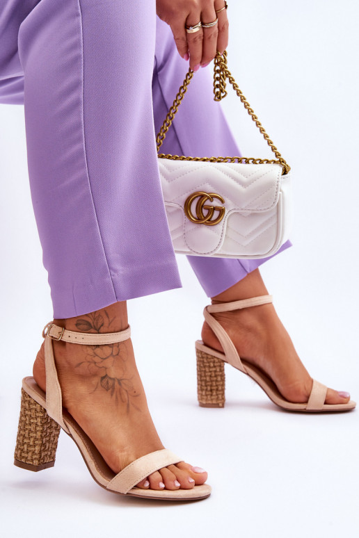 Sandales en daim beige Selila