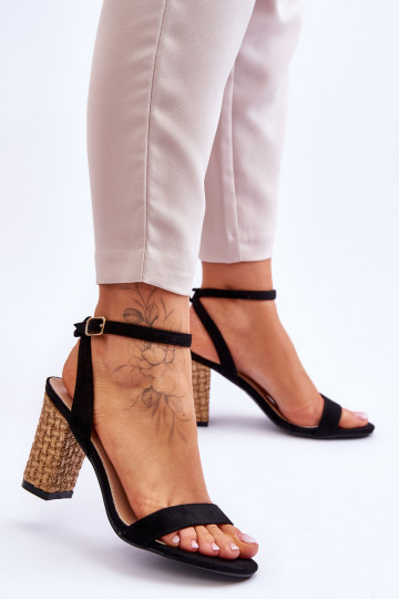 Sandales en daim couleur noir Selila 2