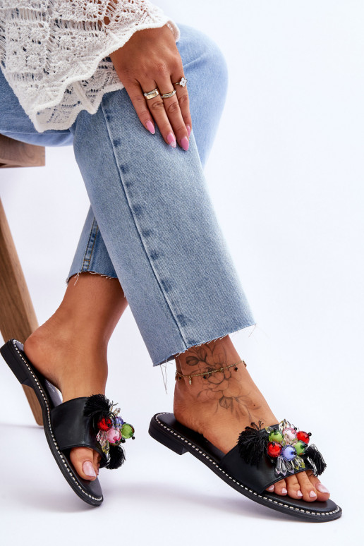 Chaussons avec perles décoratives S.Barski KV-2775-47 couleur noir Chaussons avec perles décoratives S.Barski KV-2775-47 couleur noir