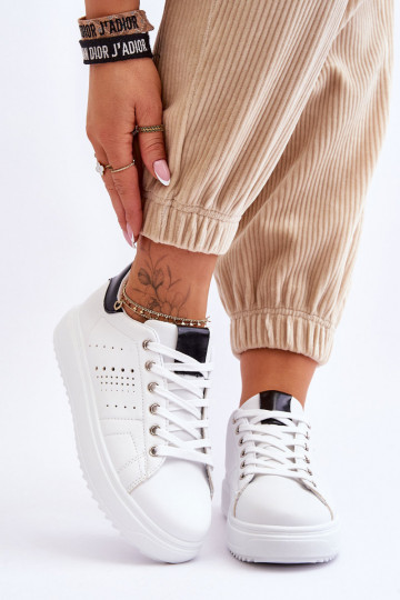 Chaussures style sport Blanc-noir Be First!