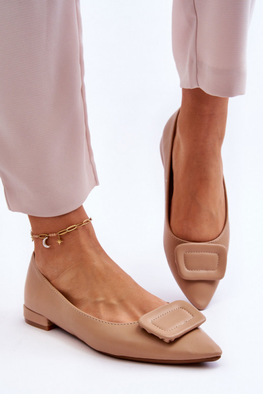 Ballerines modèle classique avec ornements beige Rivea