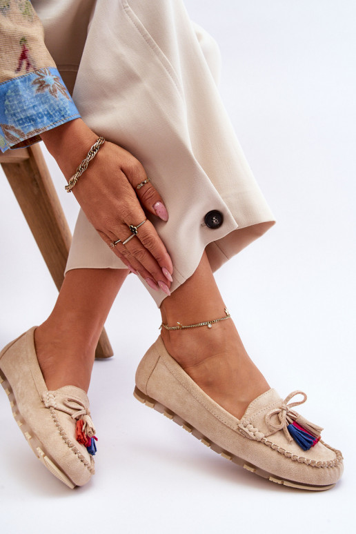 Mocassins en daim à pompons en Dorine beige