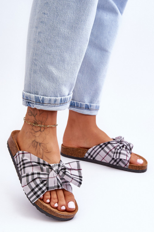 Chaussons à rubans avec plateforme en gris Vero