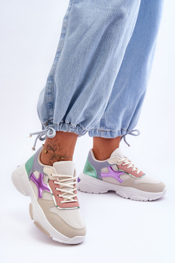 Baskets modèle chaussures à lacets couleur beige-vert Cortes