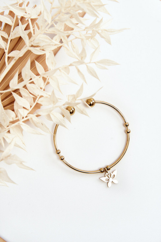 Le bracelet est en or