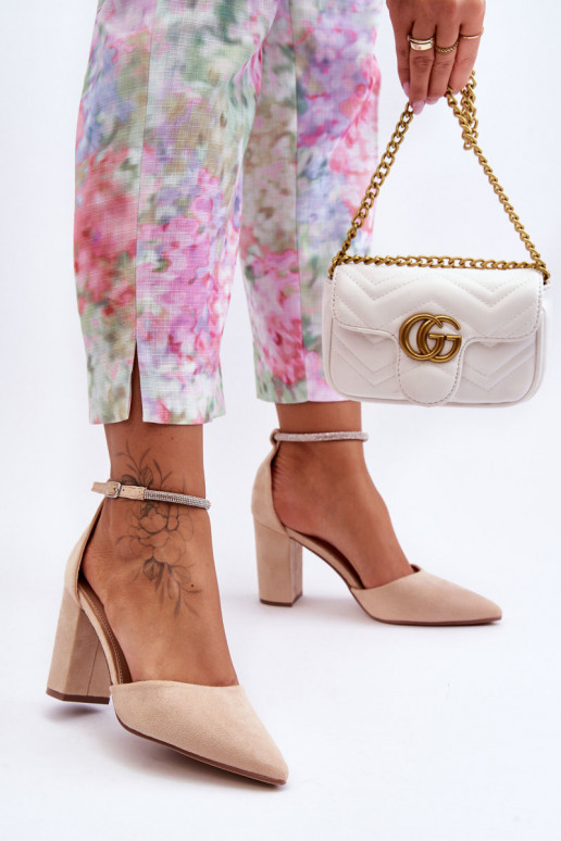 Chaussures en daim avec œillets scintillants de couleur beige Diamond