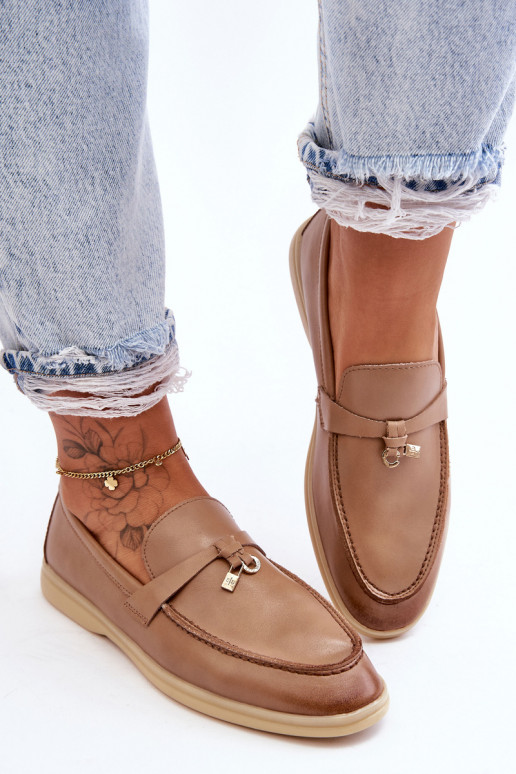 Mocassins pour femmes modèle classique de couleur marron Cortez