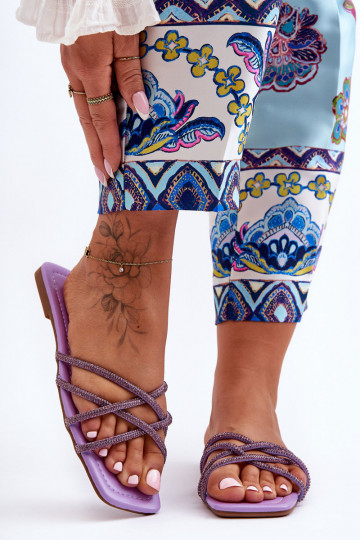 Chaussons à lanières I Violet Leomi 2