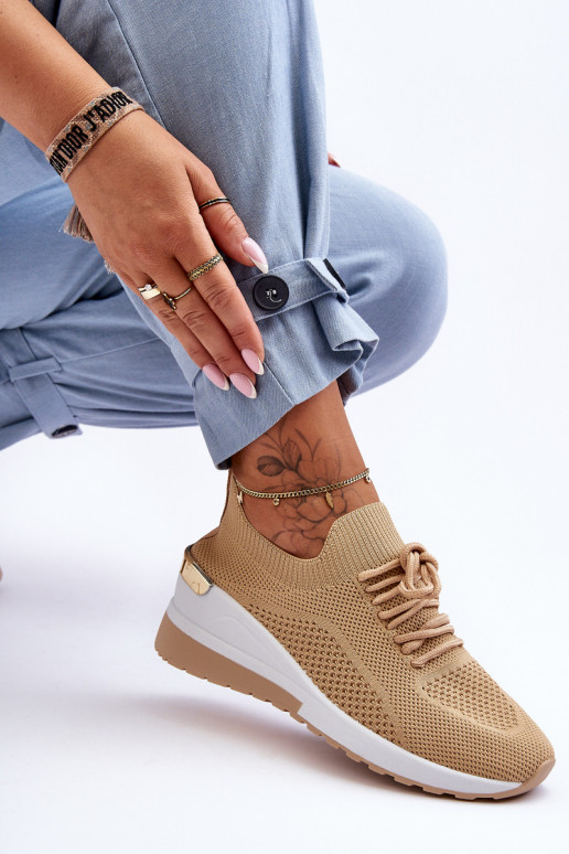 Chaussures de sport Visconti couleur sable d'un modèle frappant Chaussures de sport Visconti couleur sable d'un modèle frappant