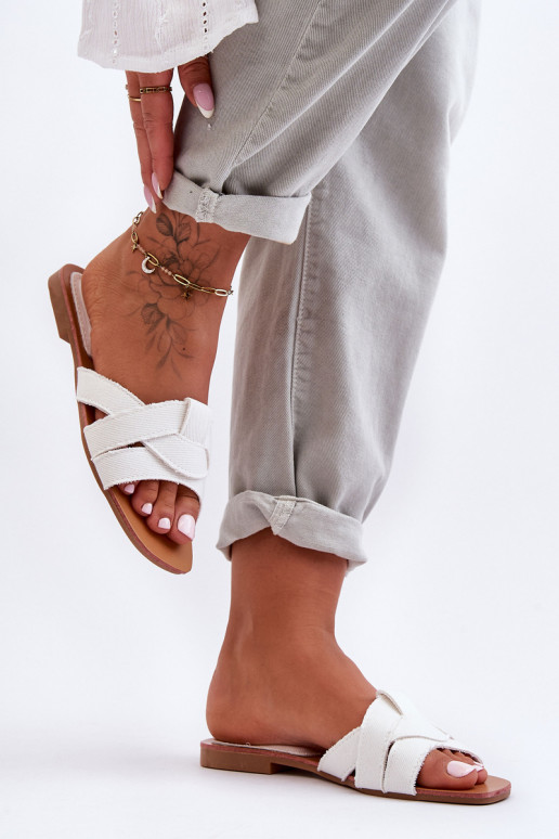 Chaussons couleur blanche Aversa