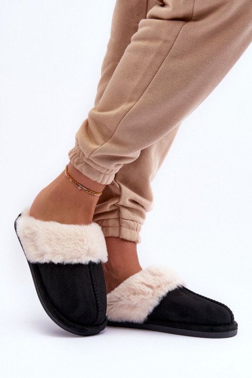Chaussons avec fourrure de couleur noire Pinky