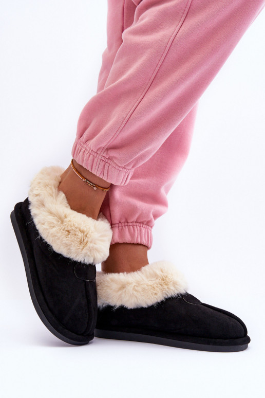 Chaussons avec fourrure de couleur noire Lanoze