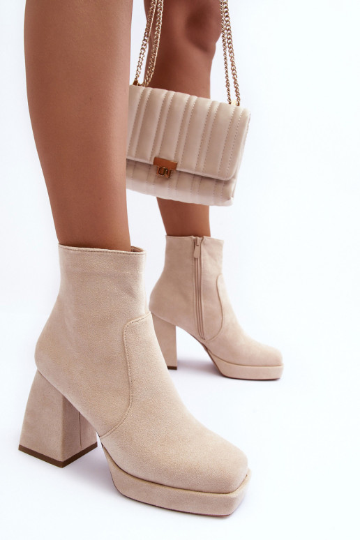 Bottes en daim à talons larges Abnous ivoire