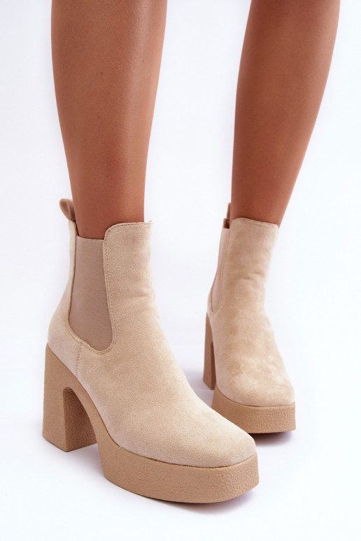 Bottines en daim à talon épais de couleur beige Sunilda