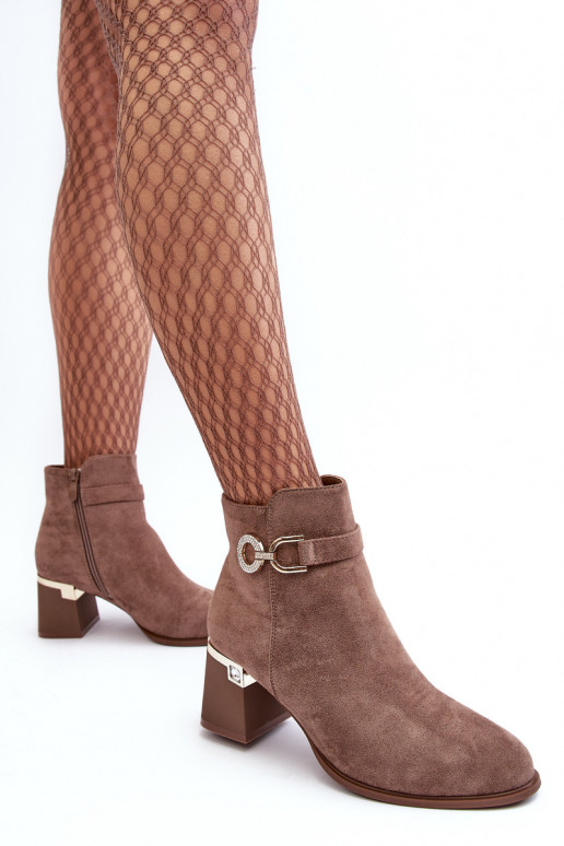 Chaussures en daim marron Nola