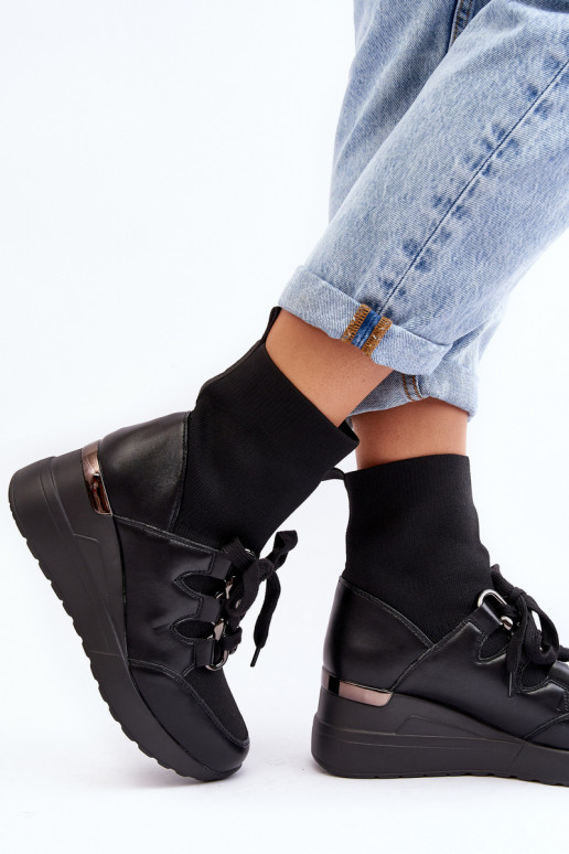 Bottines à semelle type chaussette de couleur noire Helladina Bottines à semelle type chaussette de couleur noire Helladina