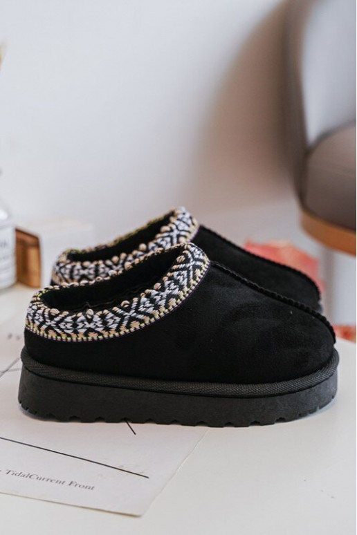 Chaussons pour enfants d'un modèle résistant à réchauffer de couleur noire Olivane