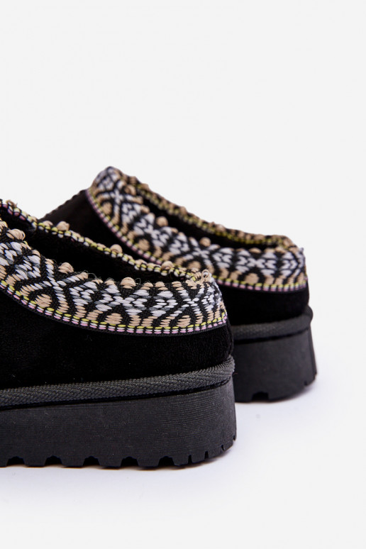 Chaussons pour enfants d'un modèle résistant à réchauffer de couleur noire Olivane Chaussons pour enfants d'un modèle résistant à réchauffer de couleur noire Olivane