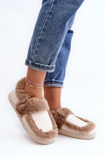 Chaussons avec fourrure beige Sailey
