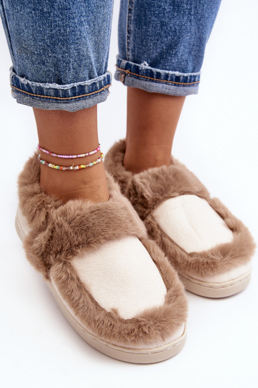 Chaussons avec fourrure beige Sailey