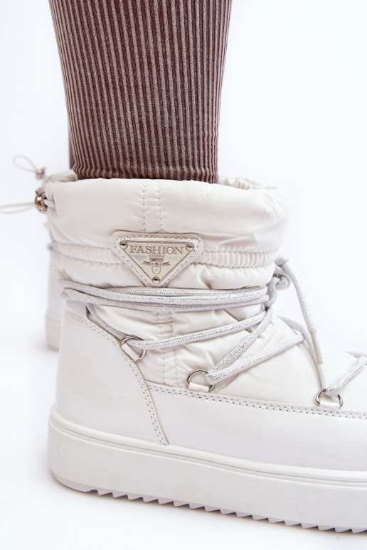 bottes de neige avec plateforme et détails élégants de couleur blanche Fleure bottes de neige avec plateforme et détails élégants de couleur blanche Fleure