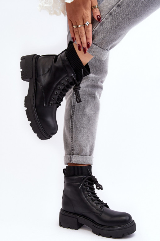 chaussures Bottines pour femmes à semelle type chaussette de couleur noire Rivella