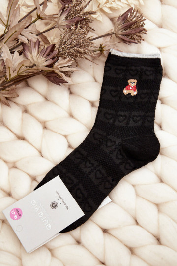 Les chaussettes sont noires