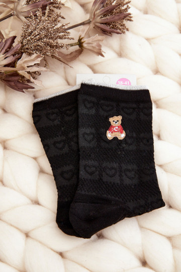 Les chaussettes sont noires 2