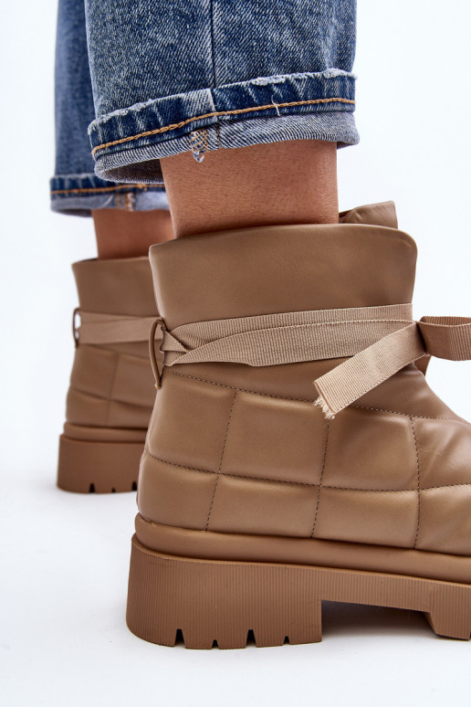 Bottines à motifs matelassés de couleur kaki Bizzanti Bottines à motifs matelassés de couleur kaki Bizzanti