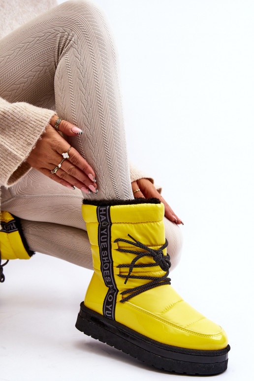 bottes de neige avec détails élégants en jaune Lilara bottes de neige avec détails élégants en jaune Lilara