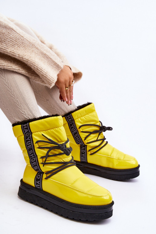 bottes de neige avec détails élégants en jaune Lilara bottes de neige avec détails élégants en jaune Lilara
