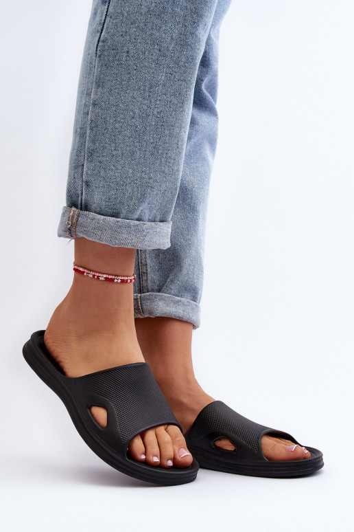 Modèle classique Chaussons pour femmes de couleur noire Juniria