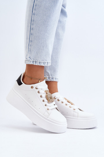 Chaussures modèle baskets avec ornements de couleur blanche Celedria 2