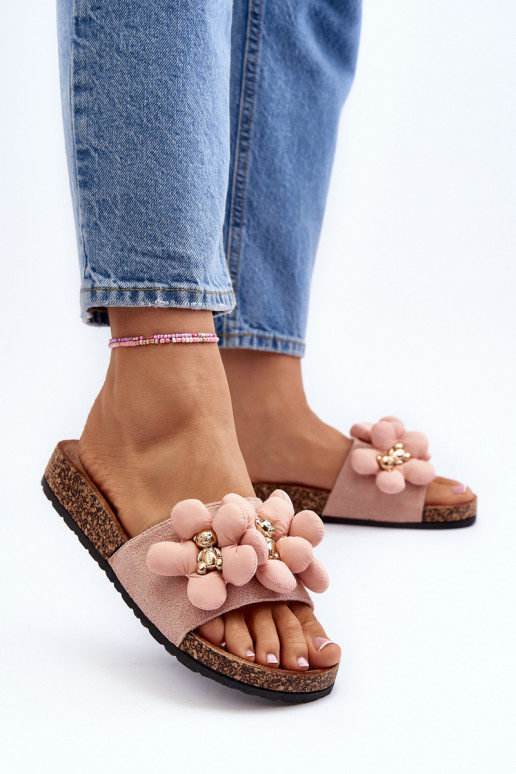 Chaussons pour femmes avec de beaux détails de couleur rose Bunlia