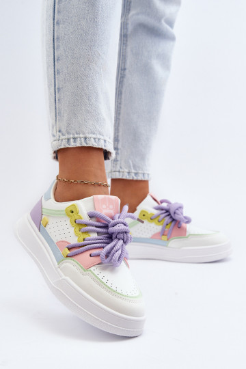 Chaussures de sport en simili cuir de différentes couleurs Avanalis