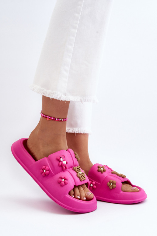 Chaussons Cambrina rose clair avec de beaux détails