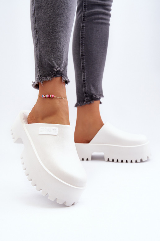 Pantoufles à semelles massives à la mode Big Star NN274015 couleur blanche