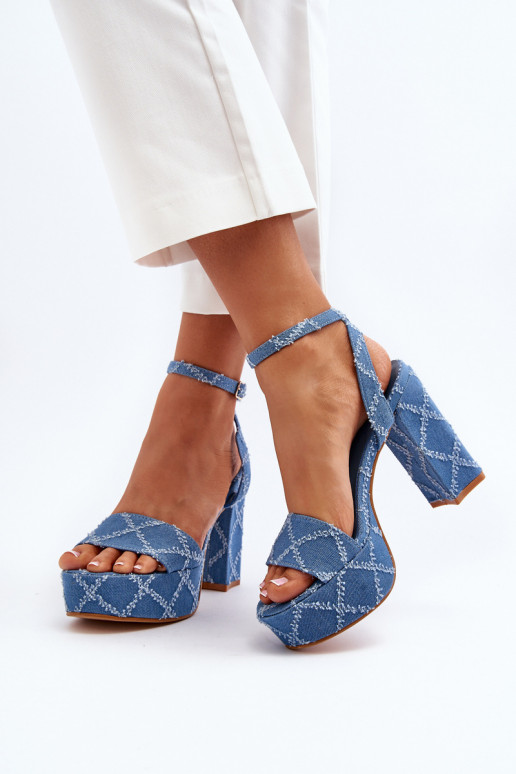 Sandales à talons en jean de couleur bleue Acrana