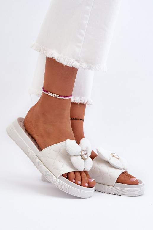 Chaussons pour femmes avec ornementsj Platformie couleur blanc Cedrella