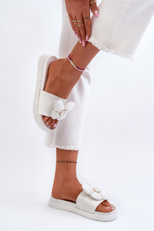 Chaussons pour femmes avec ornementsj Platformie couleur blanc Cedrella