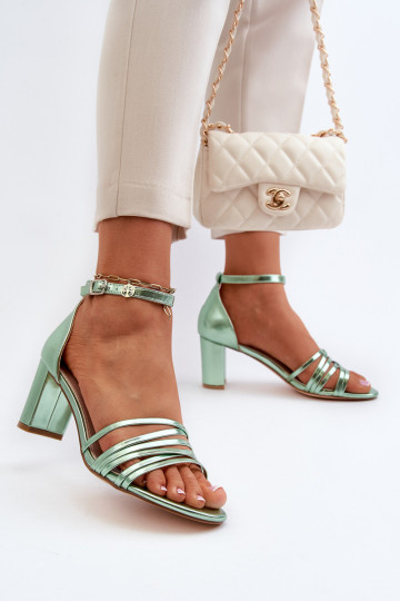 sandales à talons et brides vertes Enitia 2