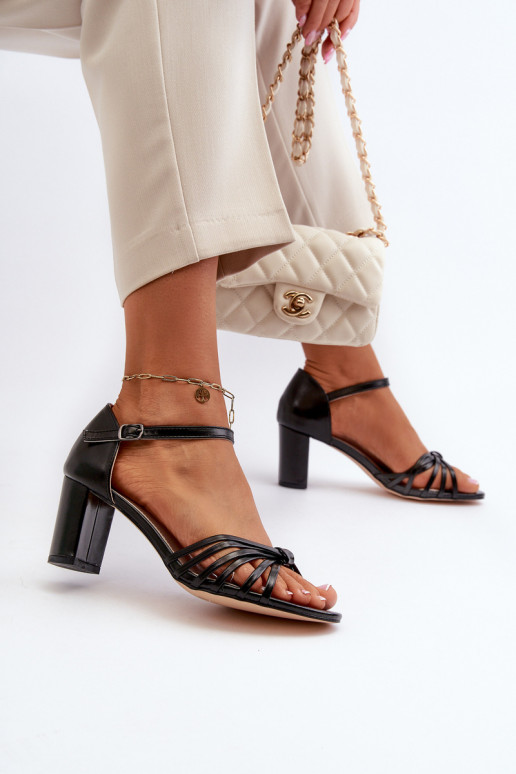 Sandales à talons pour femmes de couleur noire Pyrrette