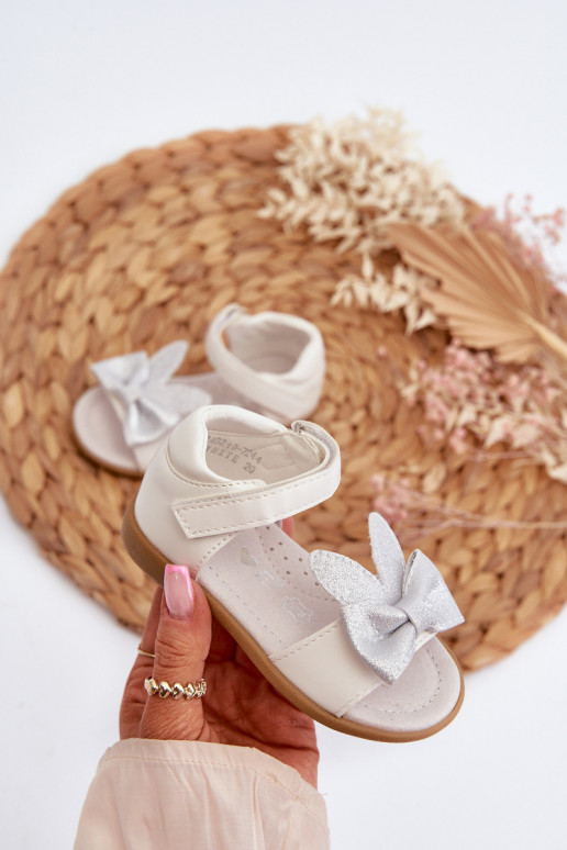 Sandales enfant à rubans avec attaches adhésives en Wistala blanc