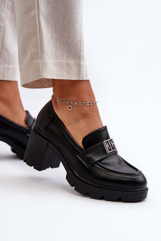 chaussures à talon large avec ornements de couleur noire Ranunca