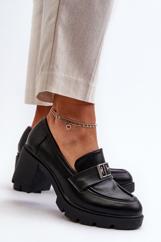 chaussures à talon large avec ornements de couleur noire Ranunca